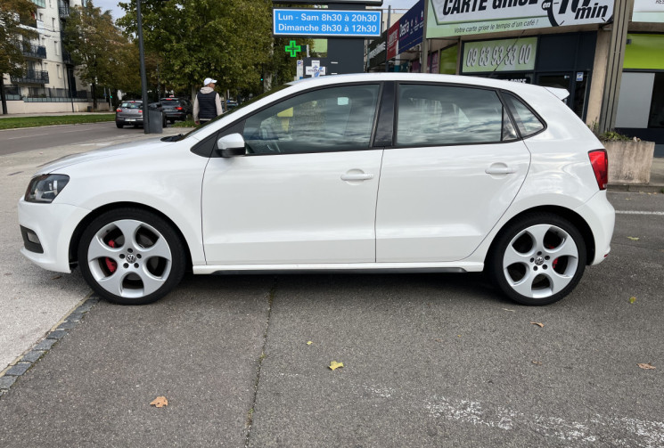 Volkswagen Polo V 5 portes 1.4 FSi DSG7 180 cv Boîte auto