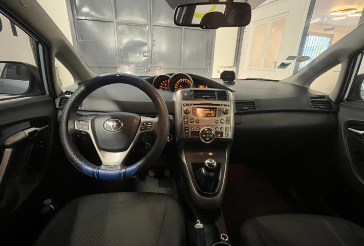 Toyota Verso Executive