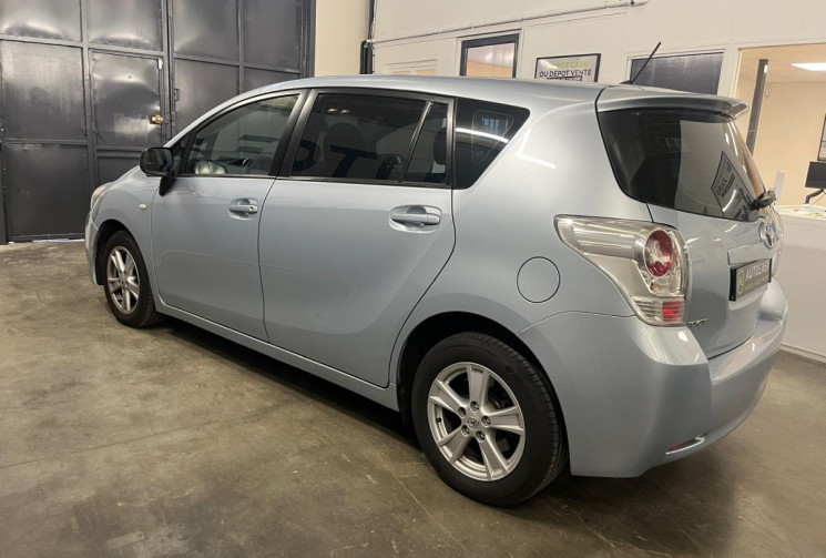 Toyota Verso Executive