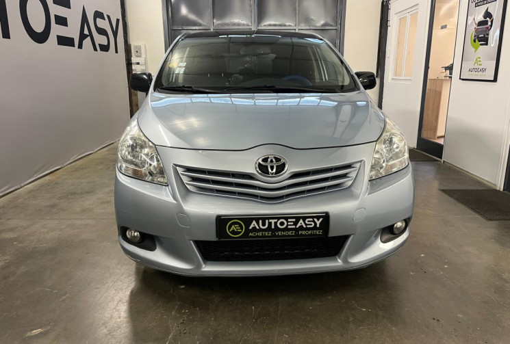 Toyota Verso Executive