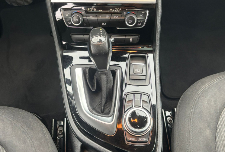 BMW Série 2 Gran Tourer 218i 136 F46 BUSINESS / TOIT OUVRANT / ATTELAGE / GARANTIE 12 MOIS