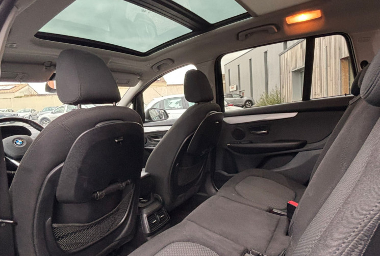BMW Série 2 Gran Tourer 218i 136 F46 BUSINESS / TOIT OUVRANT / ATTELAGE / GARANTIE 12 MOIS