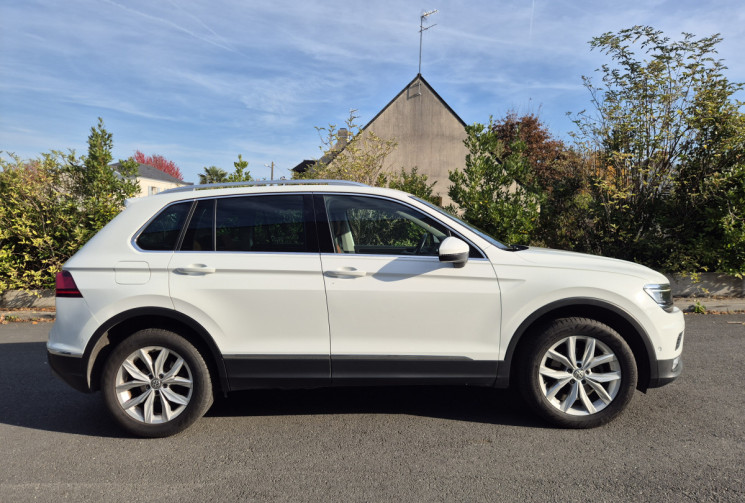 Volkswagen Tiguan 2.0 TDI 150 Carat 4Motion DSG7 Toit ouvrant / Cuir