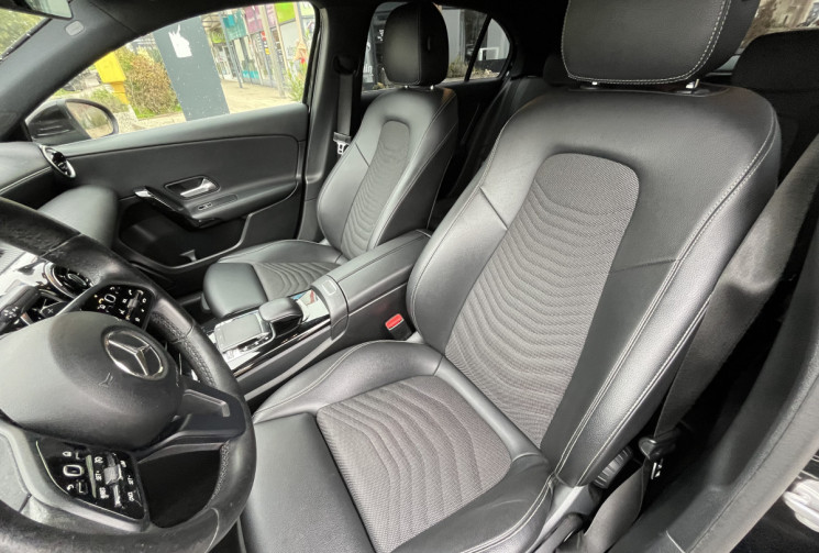 Mercedes Classe A Hatchback 180 d 1.5 d 7G-DCT 116 cv Boîte auto