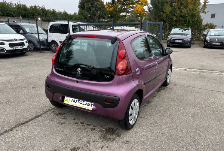 Peugeot 107 1.0 / 68 CH / ACTIVE CLIM