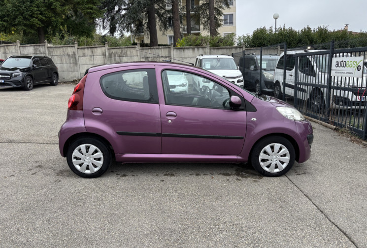 Peugeot 107 1.0 / 68 CH / ACTIVE CLIM