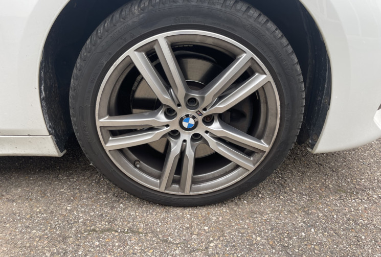BMW SERIE 2 ACTIVETOURER  225xe  M Sport / GPS / Entretiens BMW / Radar AR / Coffre électrique 