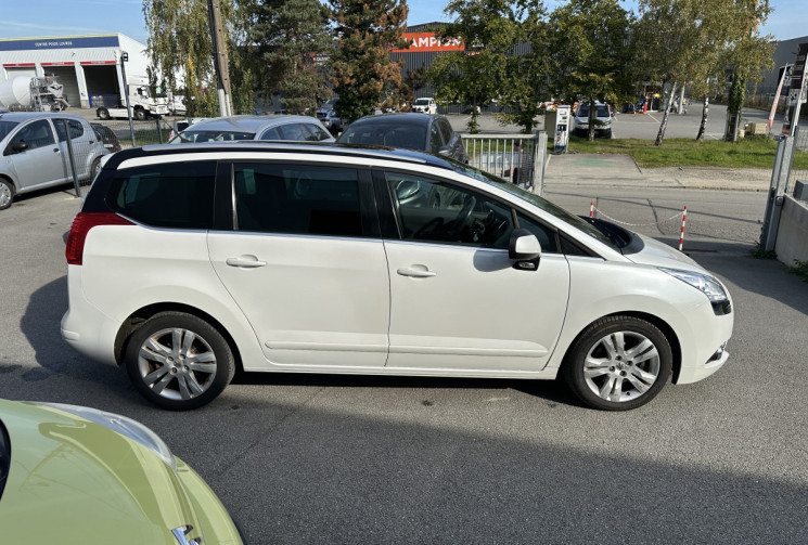 Peugeot 5008 I 2.0 HDi FAP 150 CV PREMIUM PACK