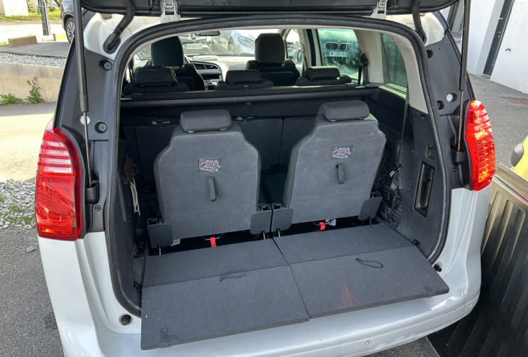 Peugeot 5008 I 2.0 HDi FAP 150 CV PREMIUM PACK