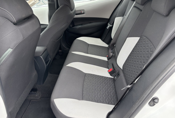 Toyota Corolla 1.8 HYBRIDE 122 DYNAMIC