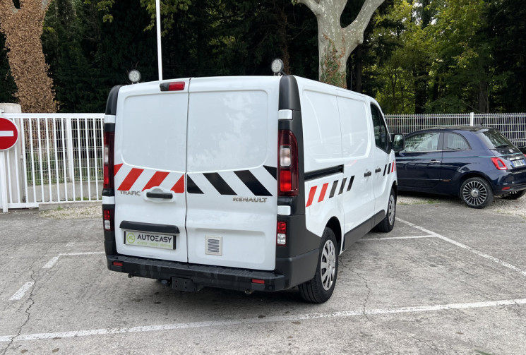 Renault Trafic L1H1 2.0 dCi 120 Confort / TVA Récupérable / Caméra / LED / Clim / Moteur à Chaine