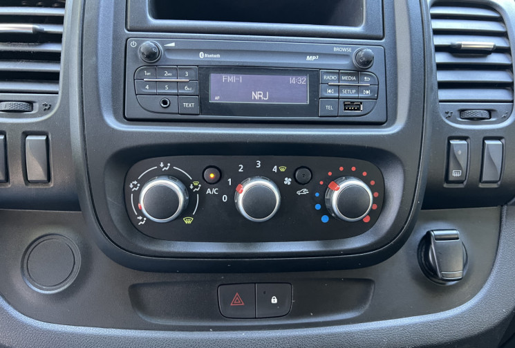 Renault Trafic L1H1 2.0 dCi 120 Confort / TVA Récupérable / Caméra / LED / Clim / Moteur à Chaine