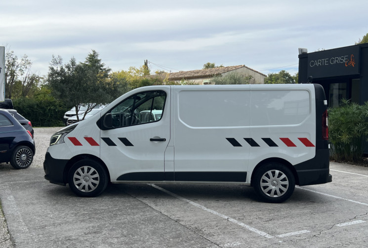 Renault Trafic L1H1 2.0 dCi 120 Confort / TVA Récupérable / Caméra / LED / Clim / Moteur à Chaine