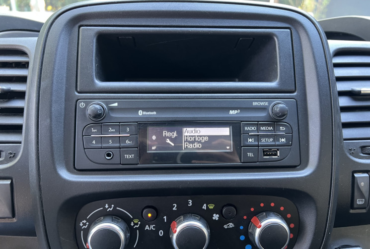 Renault Trafic L1H1 2.0 dCi 120 Confort / TVA Récupérable / Caméra / LED / Clim / Moteur à Chaine