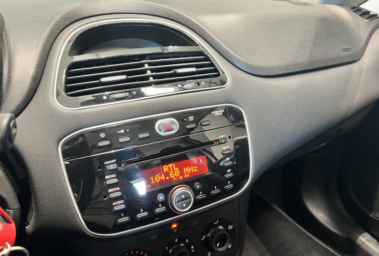 FIAT Punto 1.2 8v 69 ch Italia 3p PACK CLIM