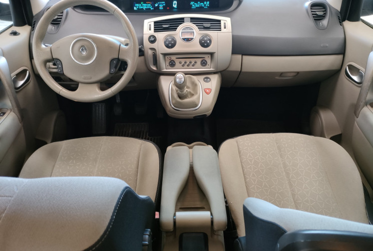 Renault Scénic II MEGANE SCENIC 1.5 dCi 106cv EXPRESSION
