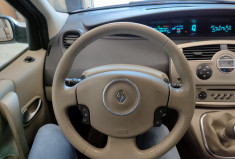 Renault Scénic II MEGANE SCENIC 1.5 dCi 106cv EXPRESSION