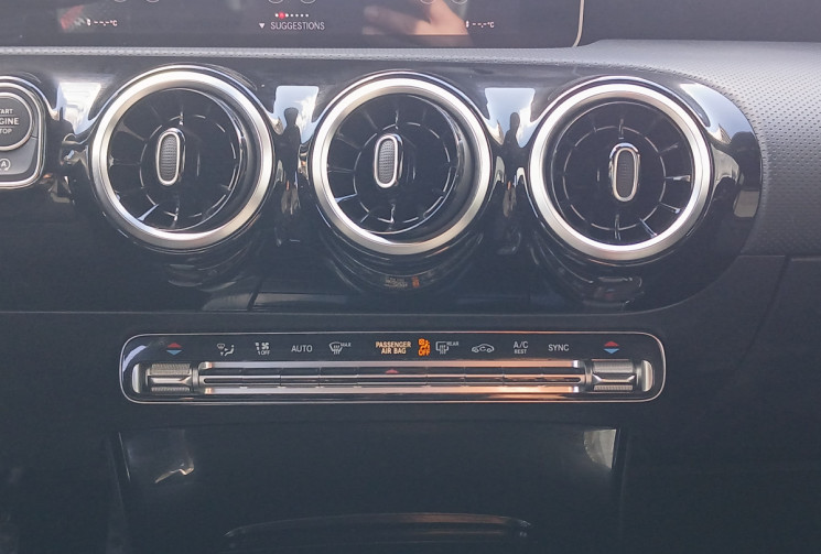 Mercedes Classe A AMG LINE 220 d 2.0 d 16V 8G- 190