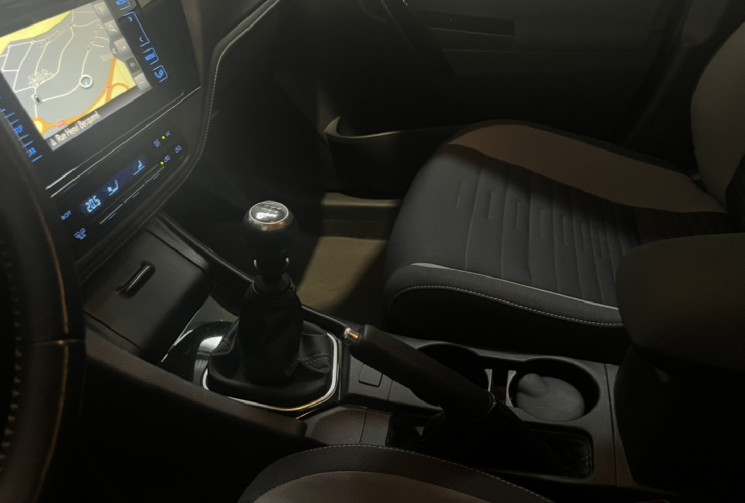 Toyota AURIS 1.2 Turbo 116ch Design