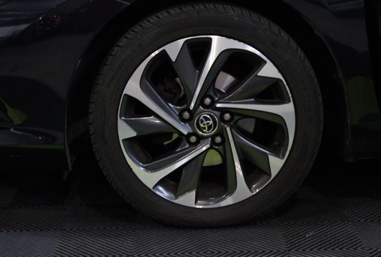 Toyota AURIS 1.2 Turbo 116ch Design