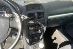 Renault Clio II RS Phase 2.0 i 16V 172 cv