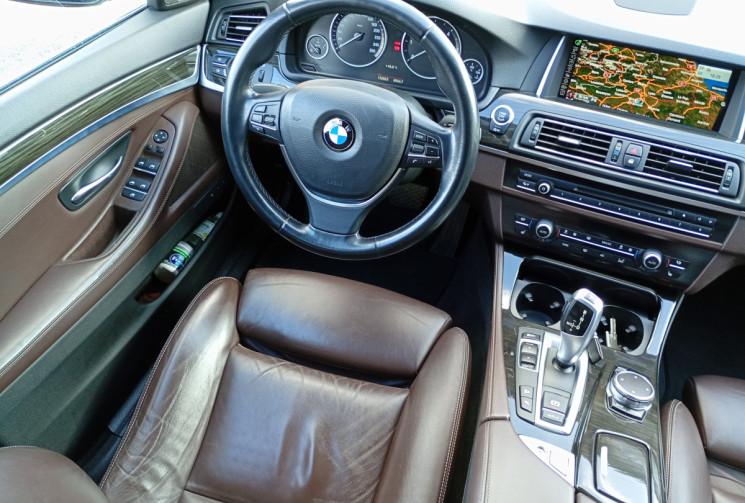 BMW Série 5 (F10) 535D 313 ch XDrive *Luxury