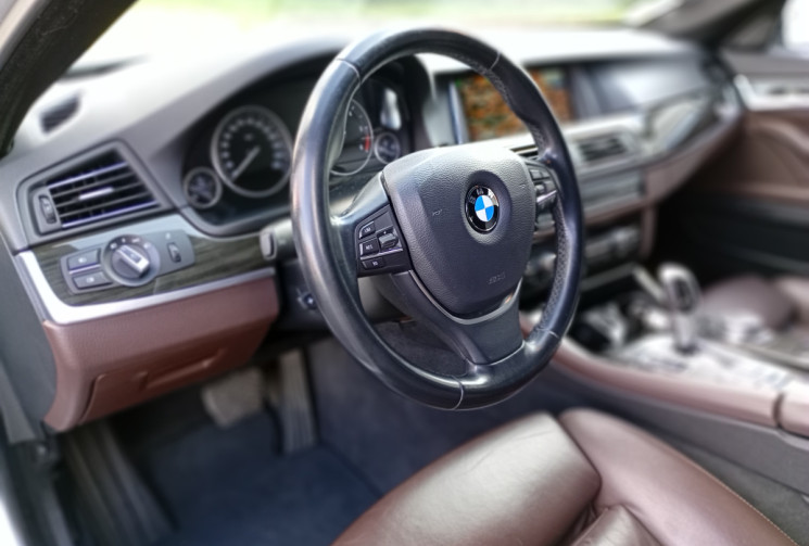 BMW Série 5 (F10) 535D 313 ch XDrive *Luxury