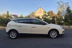 Lancia DELTA III 1.6 Multijet 120 Platino Toit ouvrant / siège alcantara / Attelage