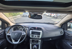 Lancia DELTA III 1.6 Multijet 120 Platino Toit ouvrant / siège alcantara / Attelage