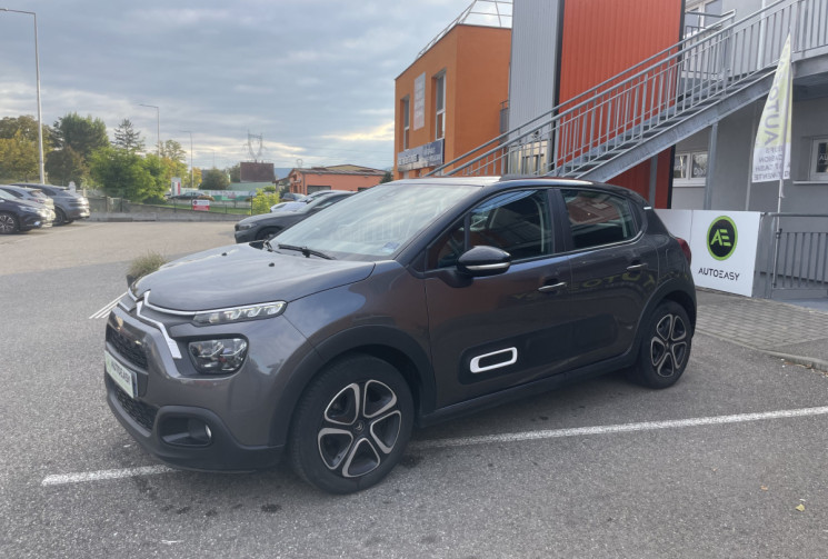 Citroën C3 SHINE 1.2 PureTech 83 ch  BVM5 Courroie distribution OK