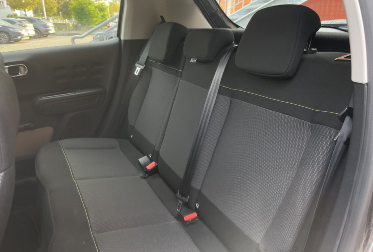 Citroën C3 SHINE 1.2 PureTech 83 ch  BVM5 Courroie distribution OK