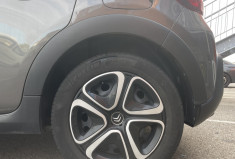 Citroën C3 SHINE 1.2 PureTech 83 ch  BVM5 Courroie distribution OK