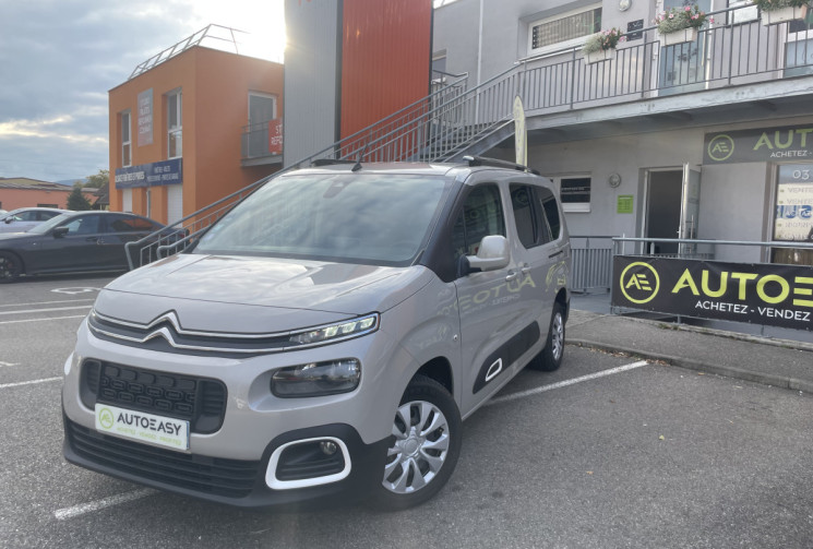 Citroën Berlingo Van XL  Pure Tech 110 ch FEEL COUROIE DISTRIBUTION OK
