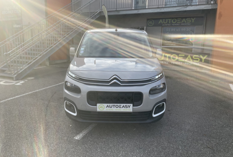 Citroën Berlingo Van XL  Pure Tech 110 ch FEEL COUROIE DISTRIBUTION OK