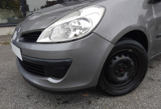 Renault Clio  III 1.5 DCI 68 cv - 5 Portes - Première Main