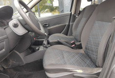 Renault Clio  III 1.5 DCI 68 cv - 5 Portes - Première Main