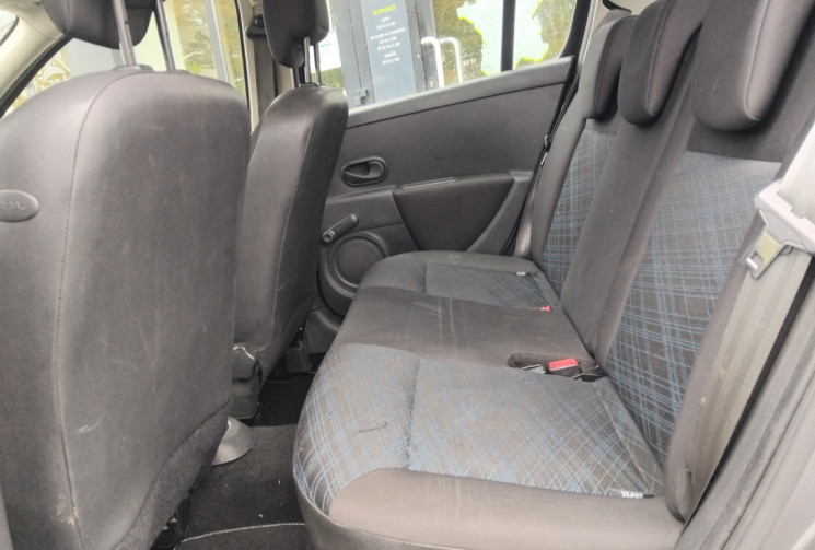 Renault Clio  III 1.5 DCI 68 cv - 5 Portes - Première Main