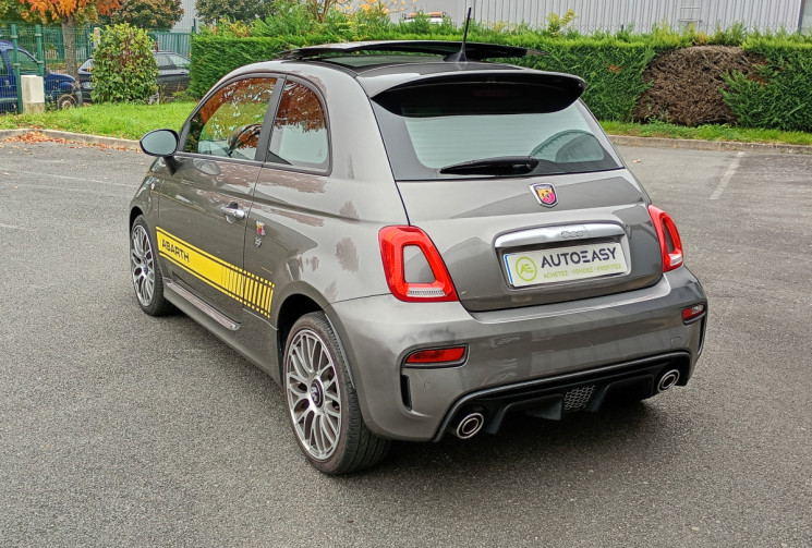 Abarth 500 1.4 16V T-JET 145 ch 595 / Toit ouvrant