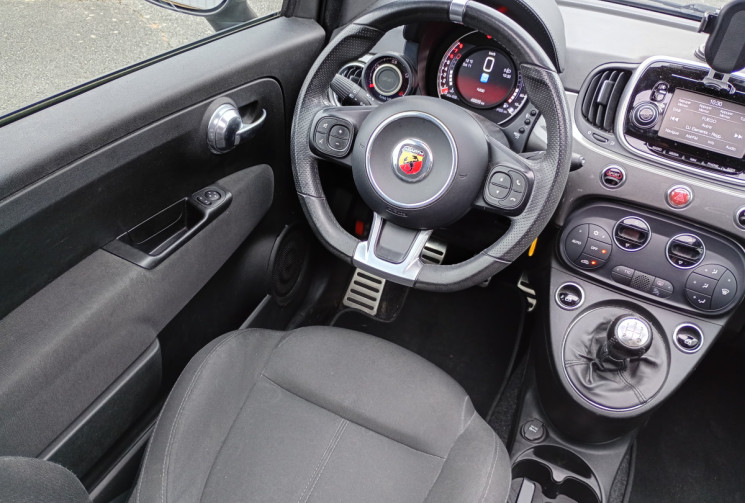 FIAT 500  ABARTH 595 1.4 16V T-JET 145ch *Toit ouvrant*