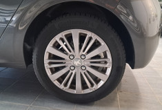 Peugeot 208 1.2 PureTech 110 ALLURE - SUPERBE - 2E MAIN - SUIVI GGE - DISTRI OK - GARANTIE -