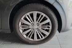 Peugeot 208 1.2 PureTech 110 ALLURE - SUPERBE - 2E MAIN - SUIVI GGE - DISTRI OK - GARANTIE -