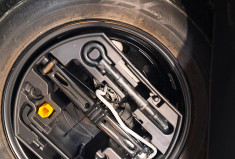 Peugeot 208 1.2 PureTech 110 ALLURE - SUPERBE - 2E MAIN - SUIVI GGE - DISTRI OK - GARANTIE -