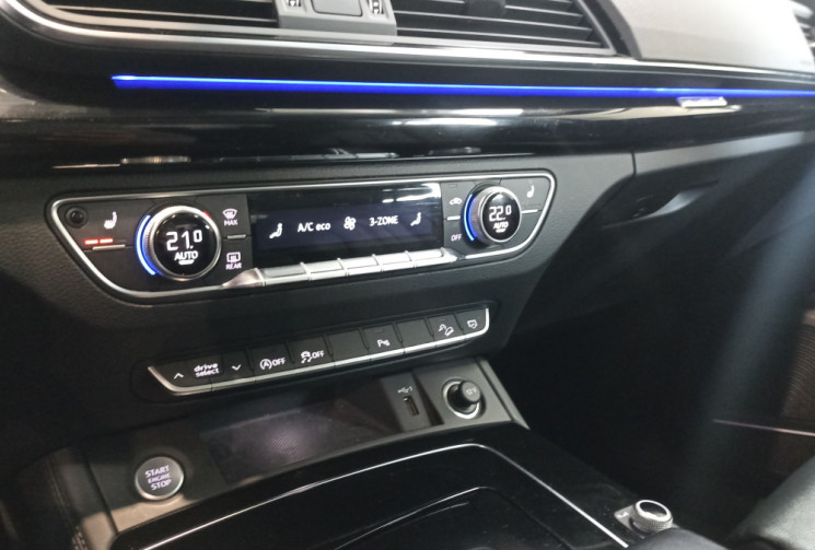 Audi Q5 40 TDI Mild Hybrid 204 ch Avus quattro S tronic 7 / révision à jour