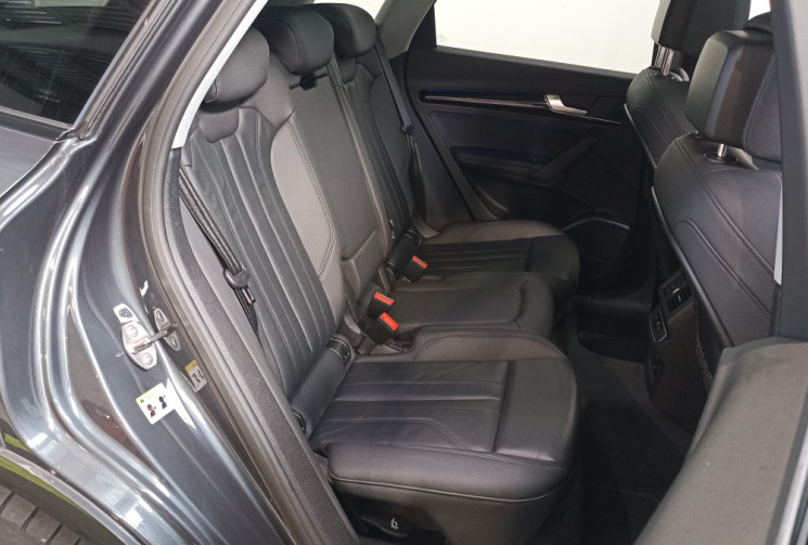 Audi Q5 40 TDI Mild Hybrid 204ch Avus quattro S tronic 7