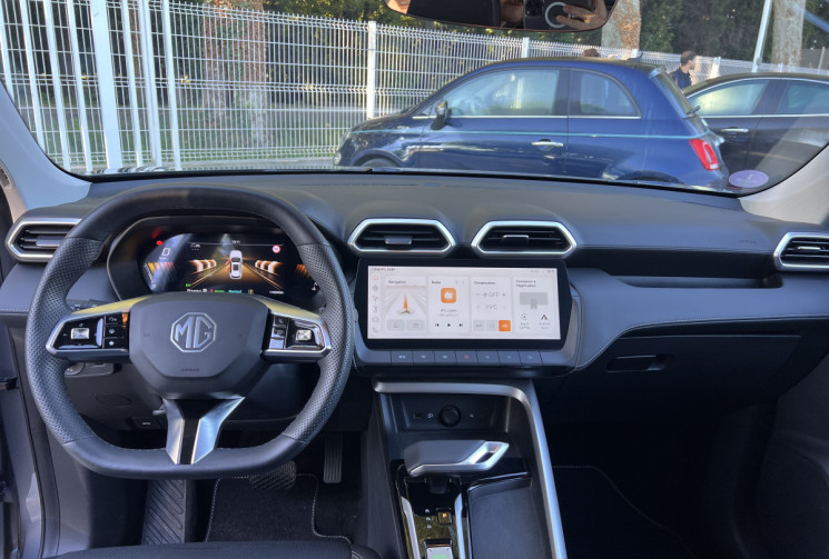 MG ZS Hybrid+ 197ch Luxury / 1ère Main / Caméra 360 / Carplay / Garantie 7 Ans