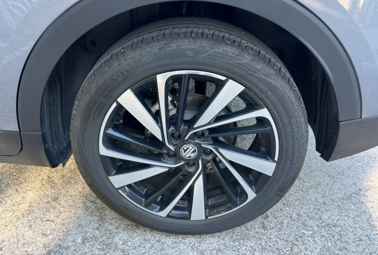 MG ZS Hybrid+ 197ch Luxury / 1ère Main / Caméra 360 / Carplay / Garantie 7 Ans