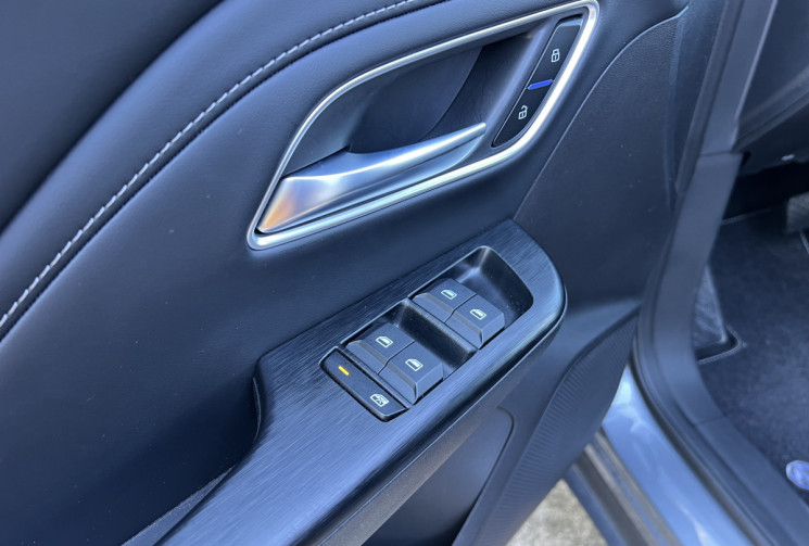 MG ZS Hybrid+ 197ch Luxury / 1ère Main / Caméra 360 / Carplay / Garantie 7 Ans