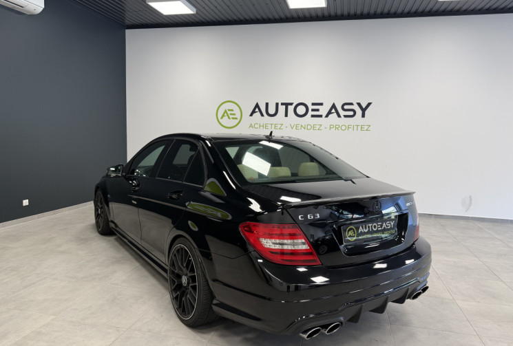 Mercedes Classe C Phase 2 Berline 63 AMG 6.2 i V8 32V 7G-TRONIC 457 cv 