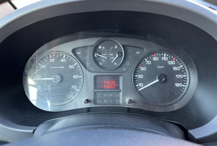 Peugeot Partner Utilitaire L1 600 Kg 1.6 HDi Fourgon 75 cv