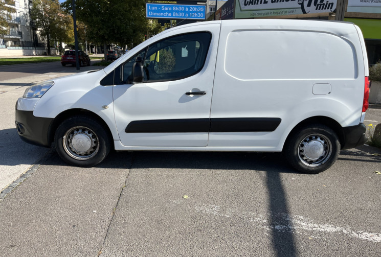 Peugeot Partner Utilitaire L1 600 Kg 1.6 HDi Fourgon 75 cv